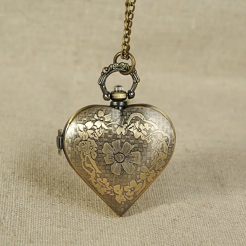 Montre à Gousset Femme Cœur Bronze Vintage Pendentif