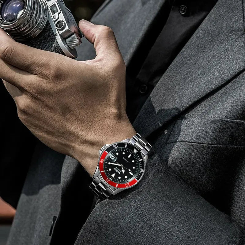 Montre Automatique Homme Style Plongée Bracelet Acier Cadran Noir