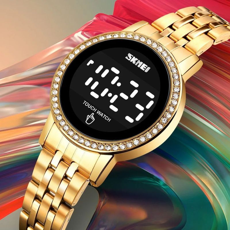 Montre Digitale Femme au Style Rétro-Chic Métallisé