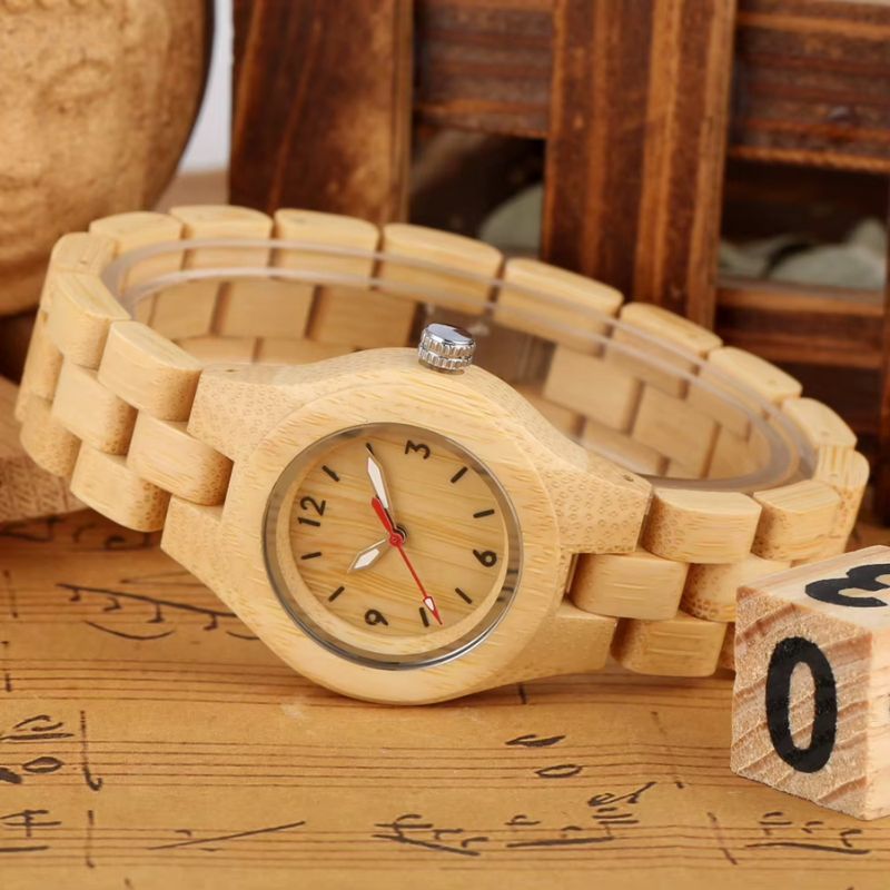Montre en Bois Femme Bambou Naturel Minimaliste