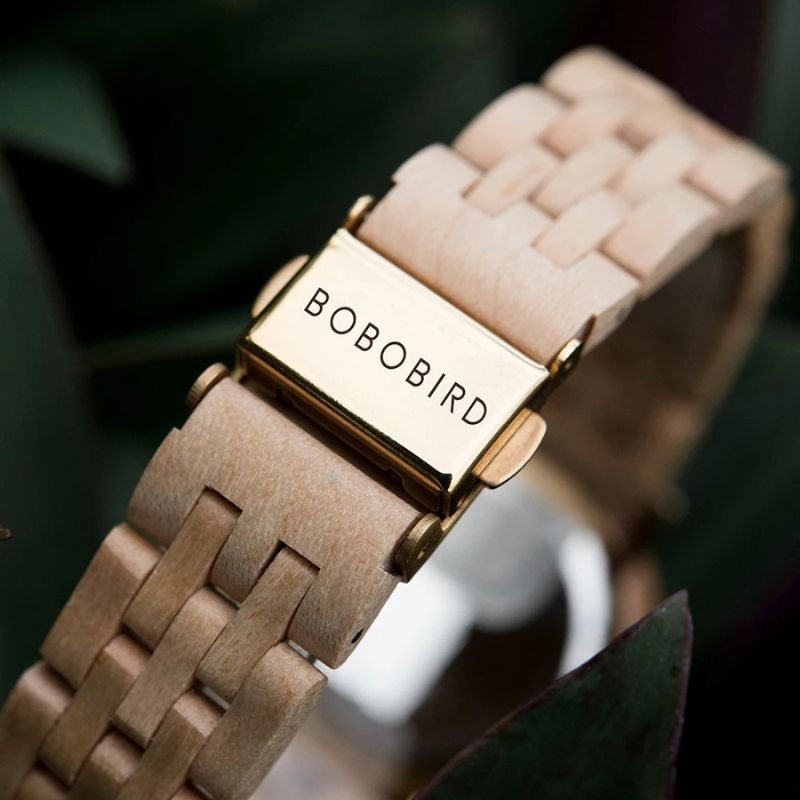 Montre en Bois Femme Cadran Épuré Coloris Naturels