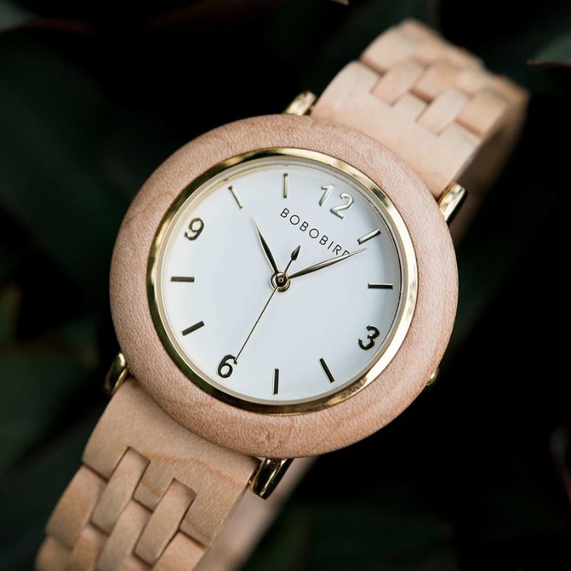 Montre en Bois Femme Cadran Épuré Coloris Naturels
