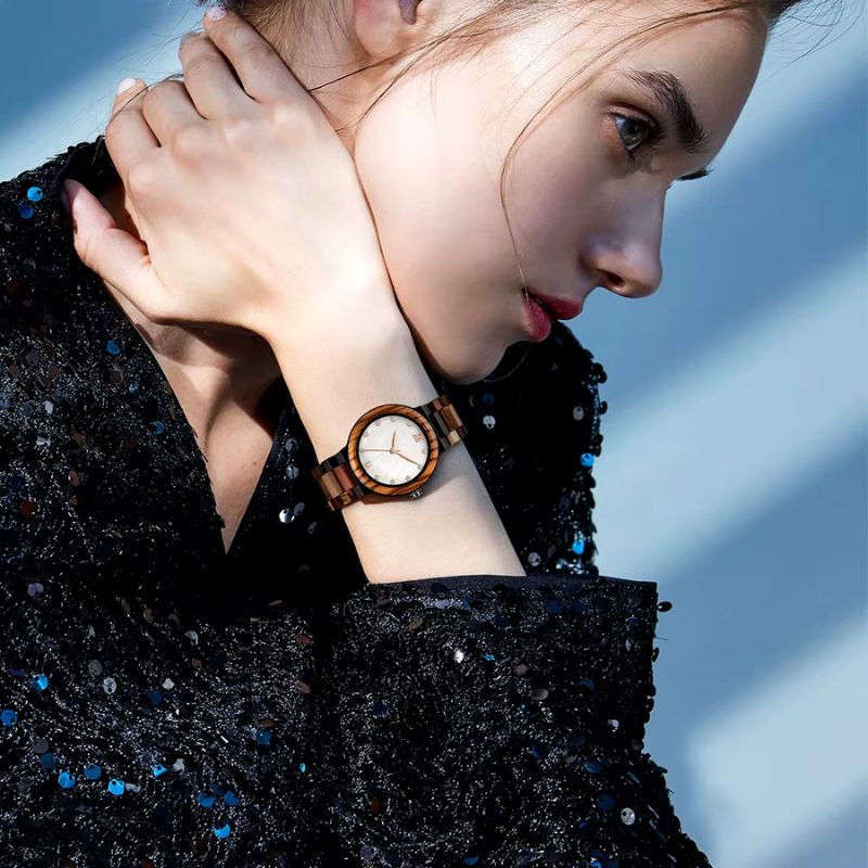 Montre en Bois Femme Patchwork de Bois Chic