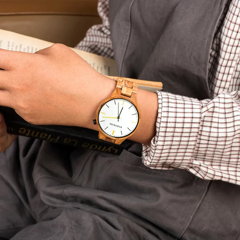 Montre en Bois Homme Quartz Design Épuré Léger