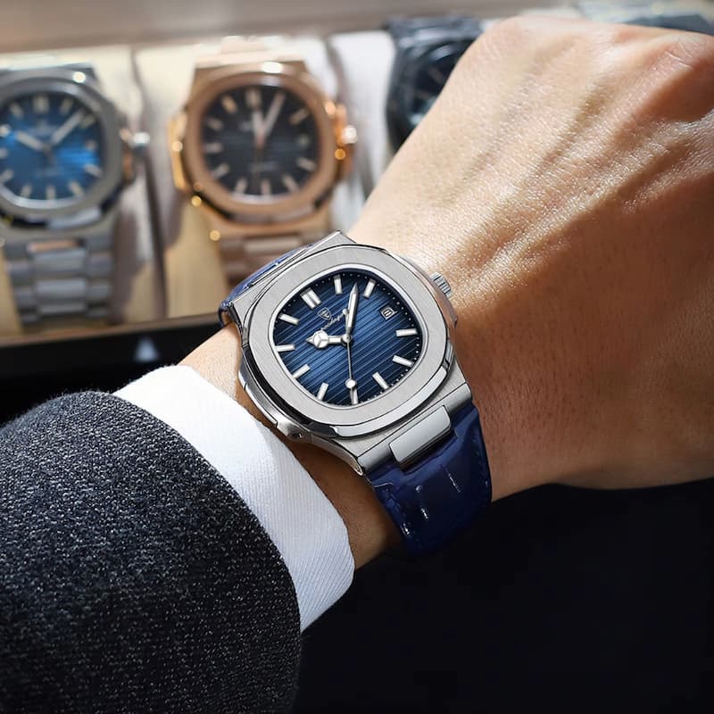 Montre Luxe Homme Design Carré Bracelet Cuir