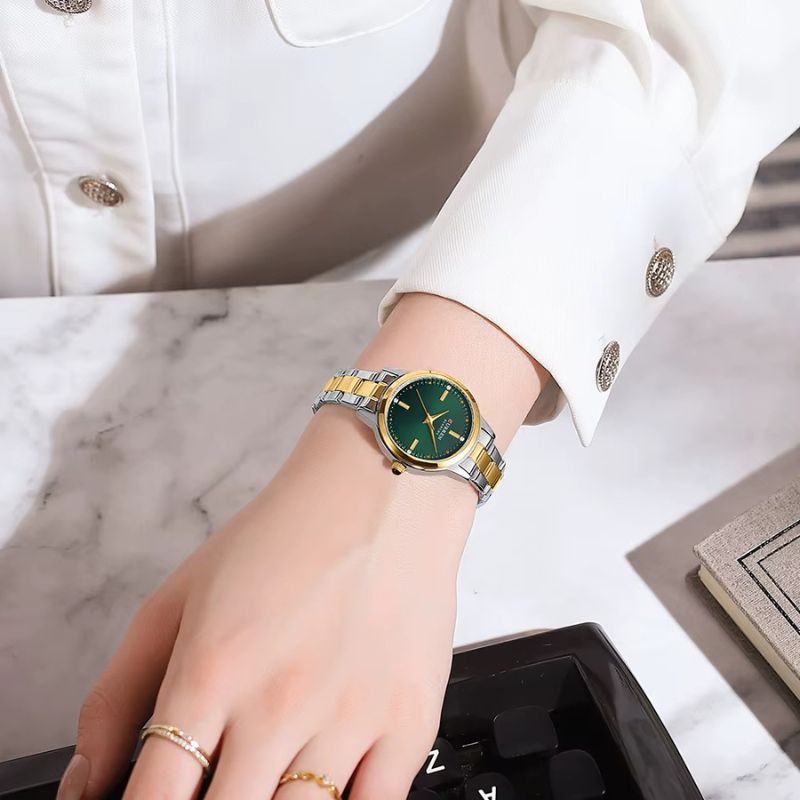 Montre Quartz femme Bicolore Étincelante