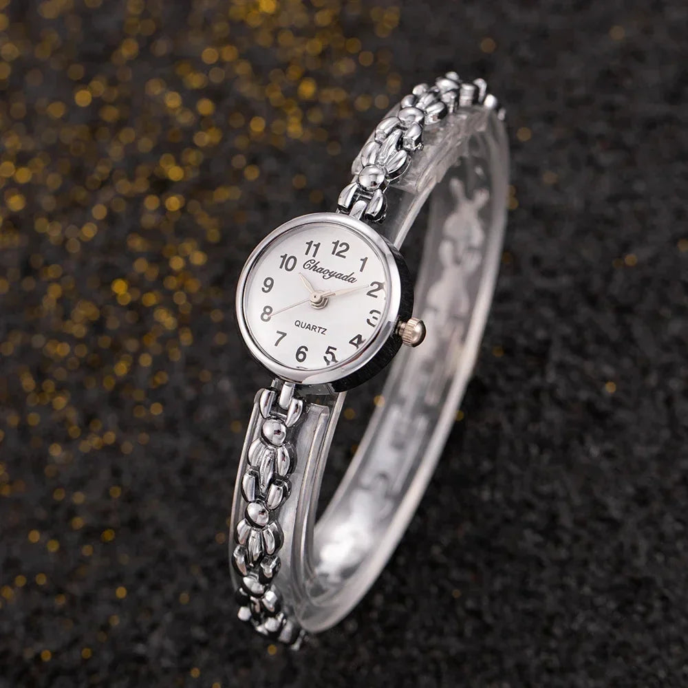 Montre Vintage Femme Bracelet Bijou Petit Cadran Rond