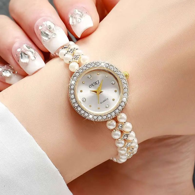 Montre Vintage Femme Bracelet Perles et Strass