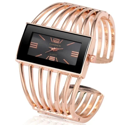 Montre Vintage Femme Jonc Ajouré Cadran Rectangulaire