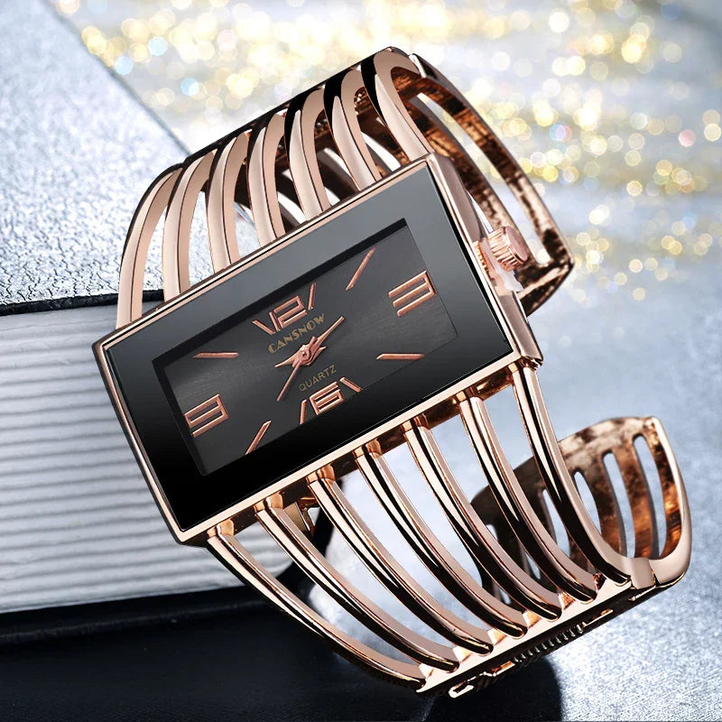 Montre Vintage Femme Jonc Ajouré Cadran Rectangulaire