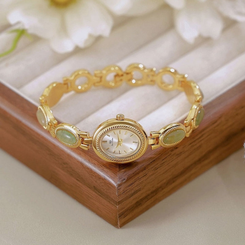 Montre Vintage Femme Ovale Dorée Strass