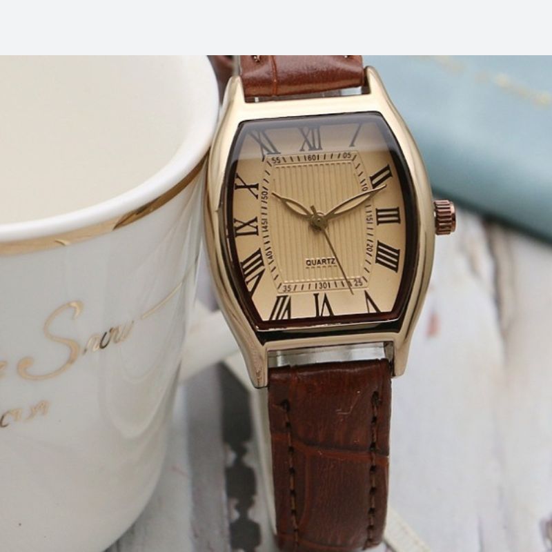 Montre Vintage Femme Tonneau Bracelet Cuir